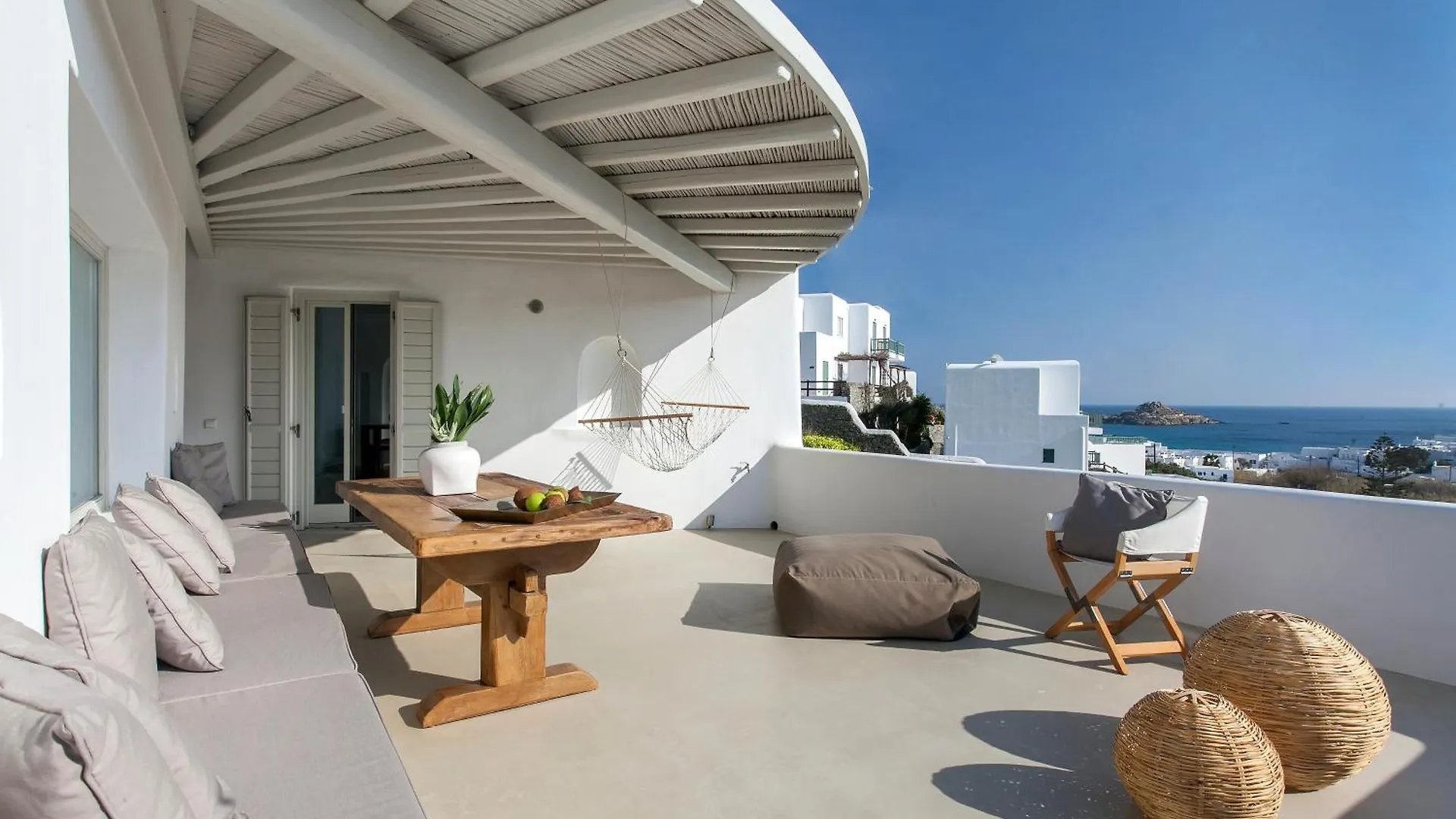 Breathtaking 6 Bed In Platis Gialos Grecia